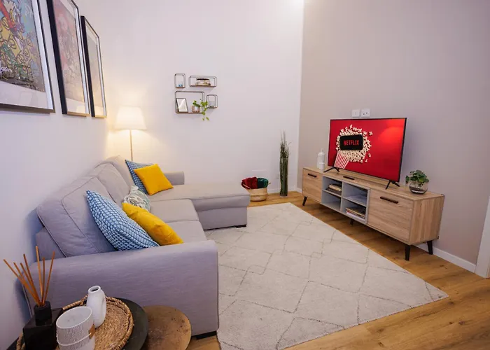 Feltrinelli * Módena