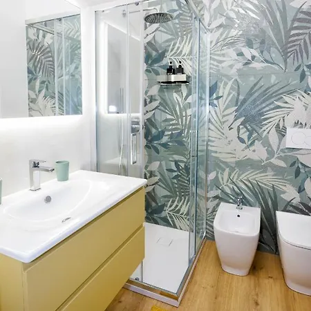 Feltrinelli * Модена