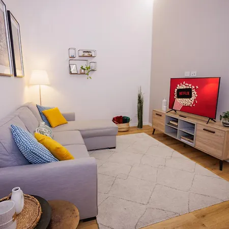 Feltrinelli * Modena